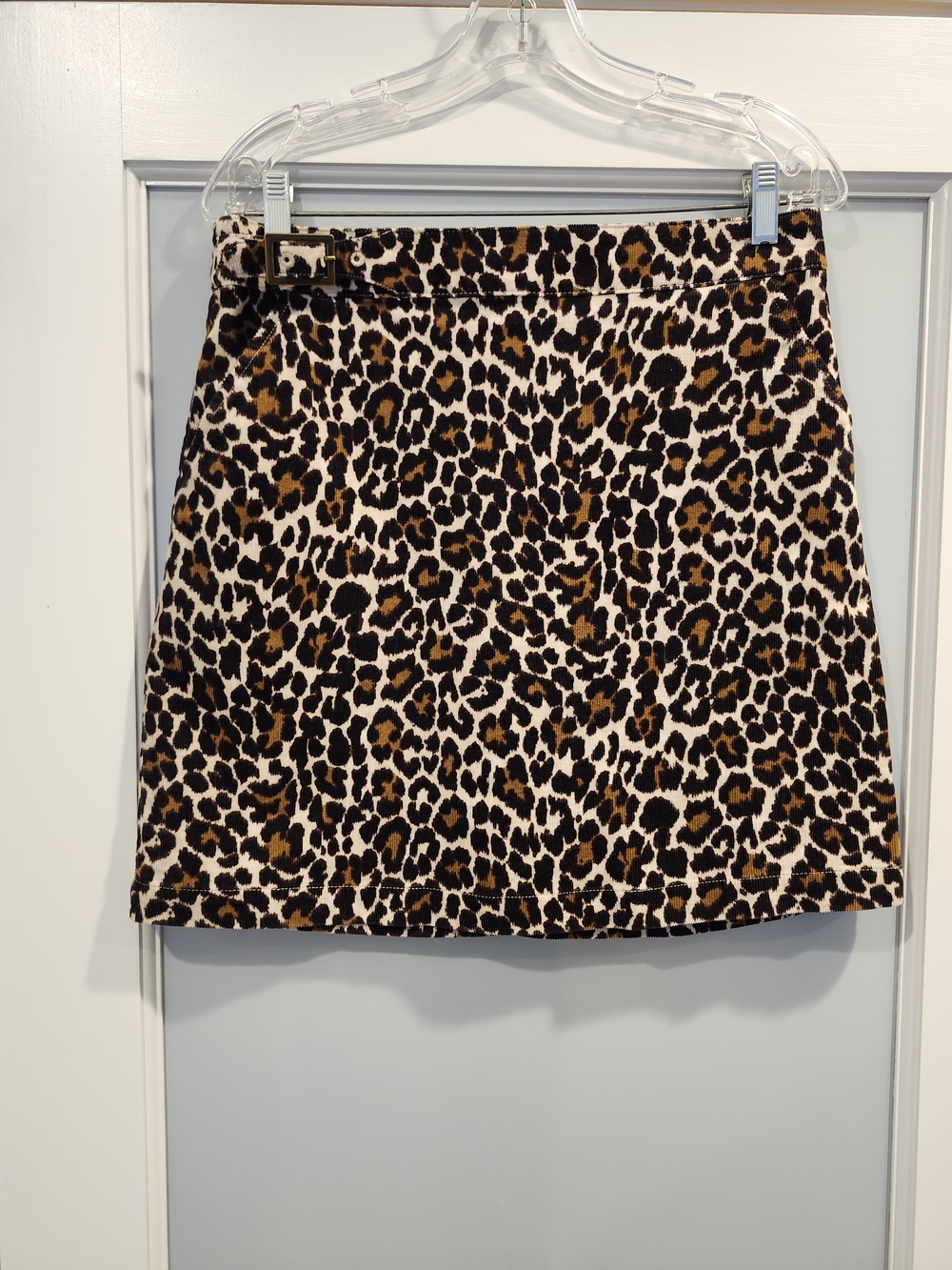 J.Crew Leopard Corduroy Buckle Mini Skirt Size 8 Animal Print A-Line - Picture 2 of 7